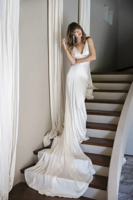AMORE GOWN